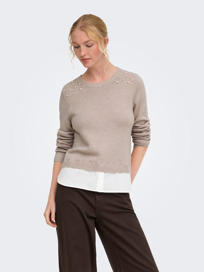 Maglia perle finta camicia