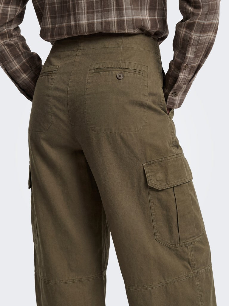 Pantaloni baloon