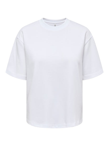 T-shirt loose