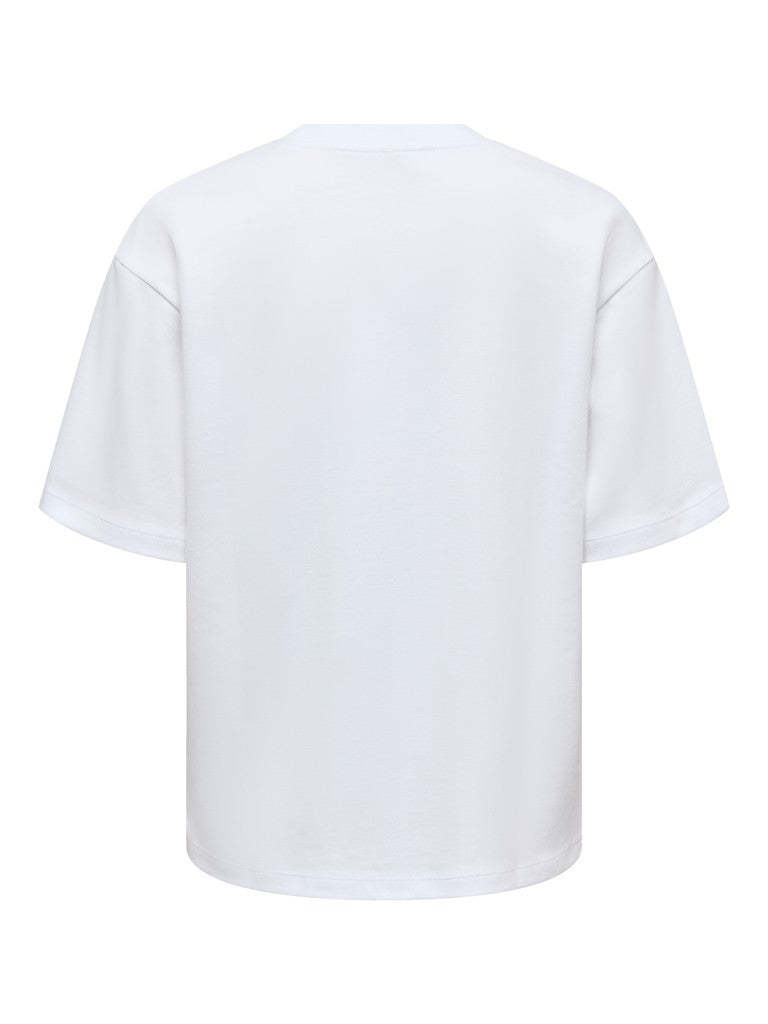 T-shirt loose