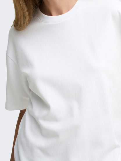 T-shirt loose