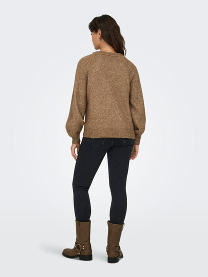 Maglia tre bottoni spalla