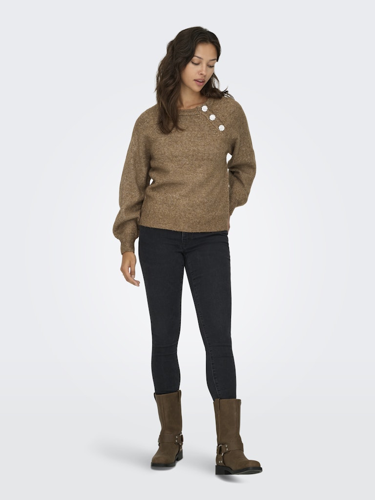 Maglia tre bottoni spalla