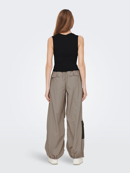 Maglia tricot smanicata