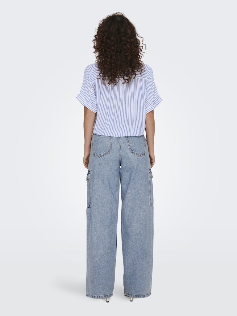Camicia rigata nodo
