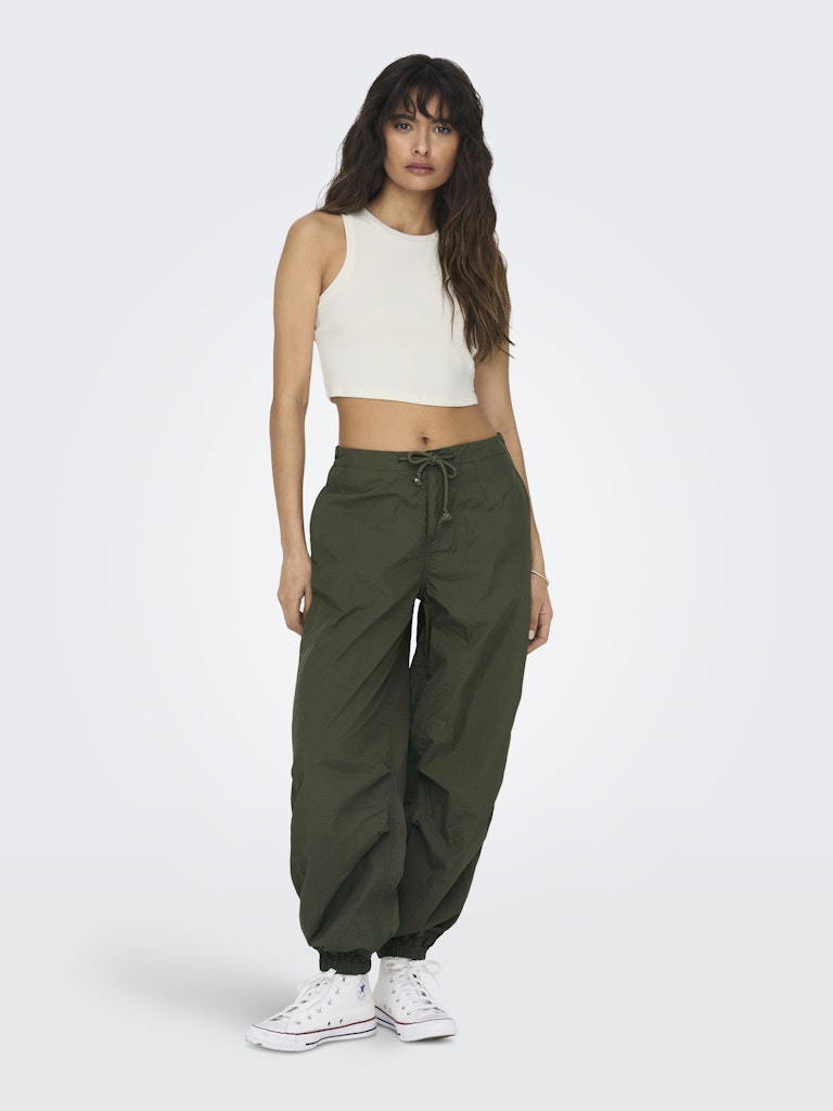 Canotta crop