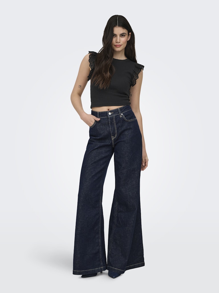 T-shirt crop alette sangallo