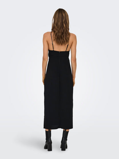 Abito taglio davanti