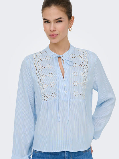 Camicia coreana fiocco