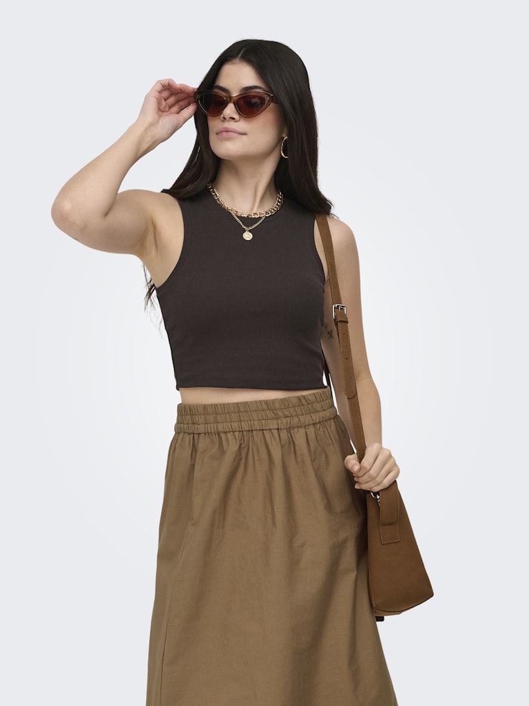 Canotta crop