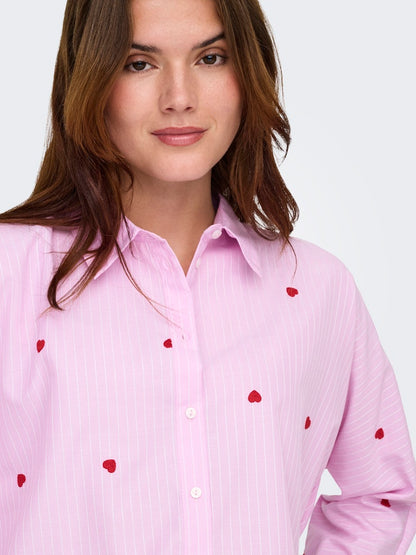 Camicia rigata ricamata