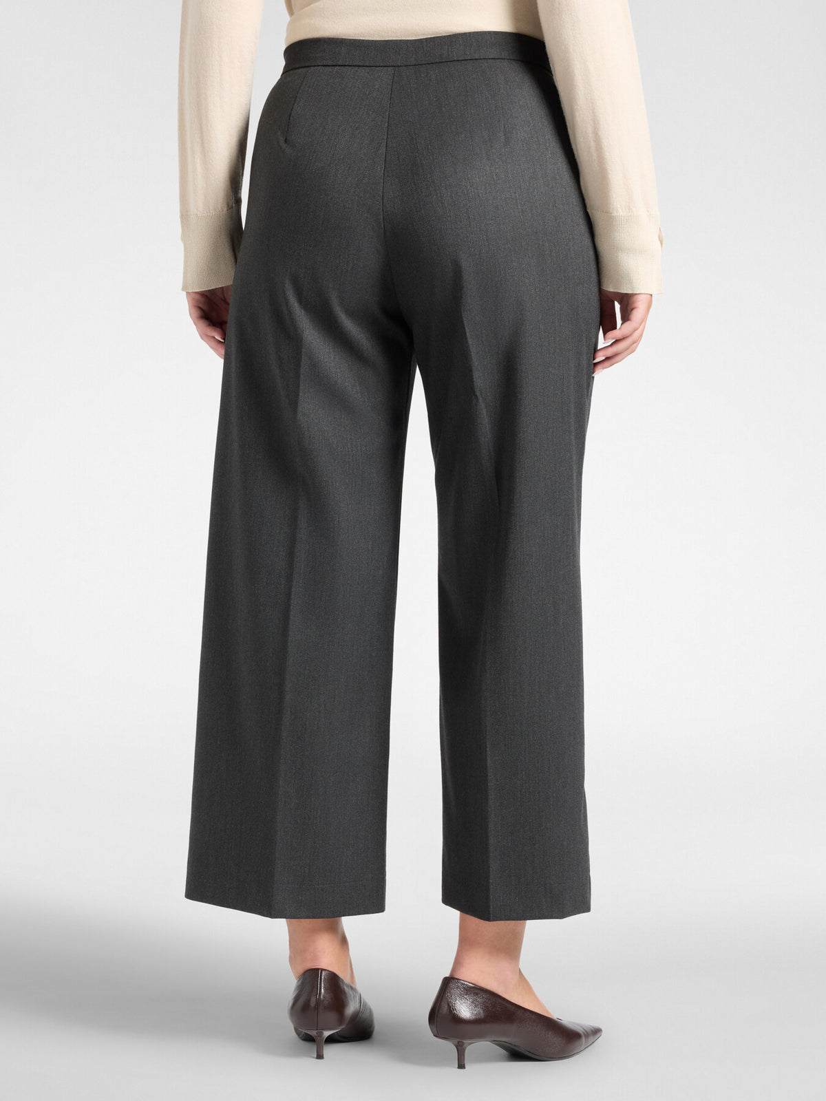 Pantaloni chinos