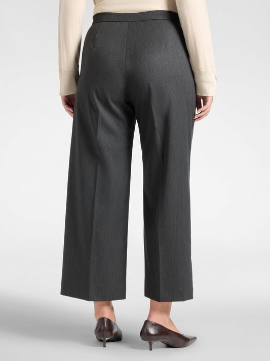 Pantaloni chinos