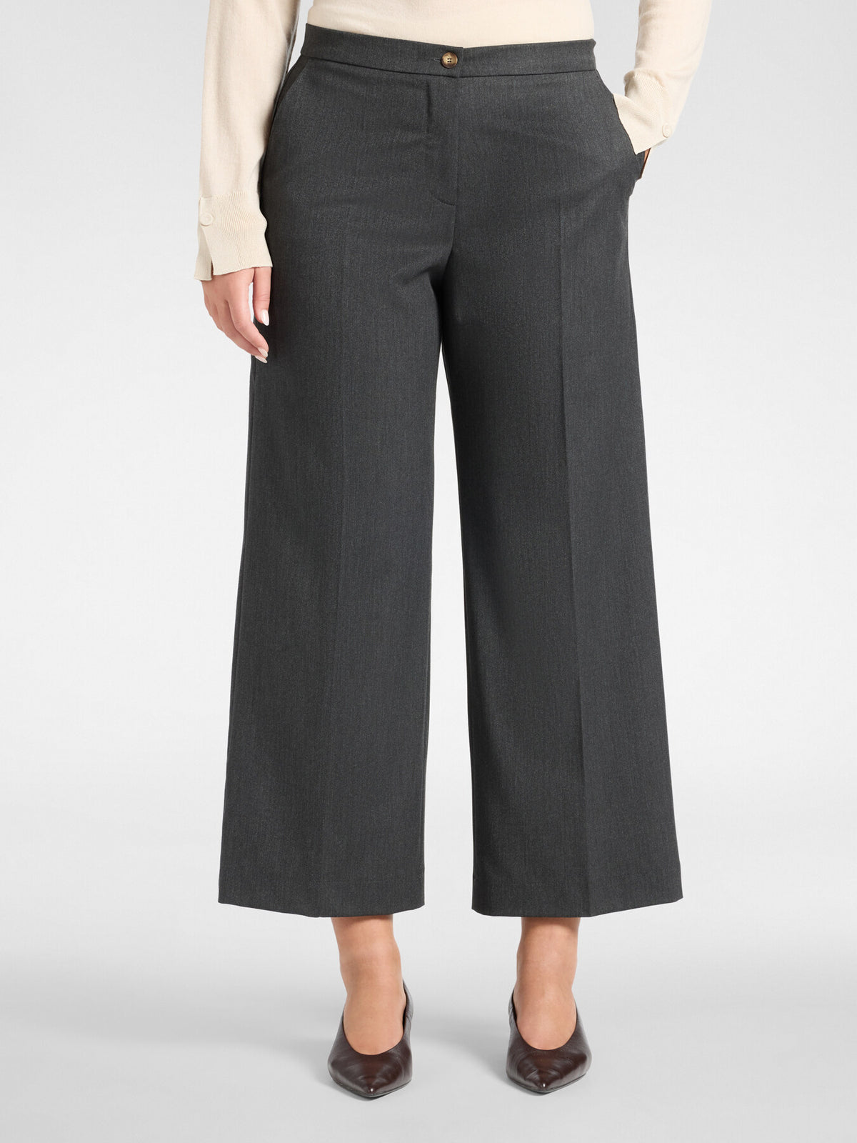 Pantaloni chinos