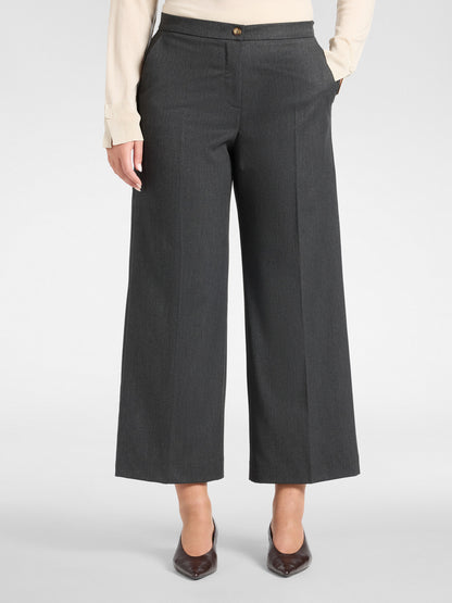 Pantaloni chinos