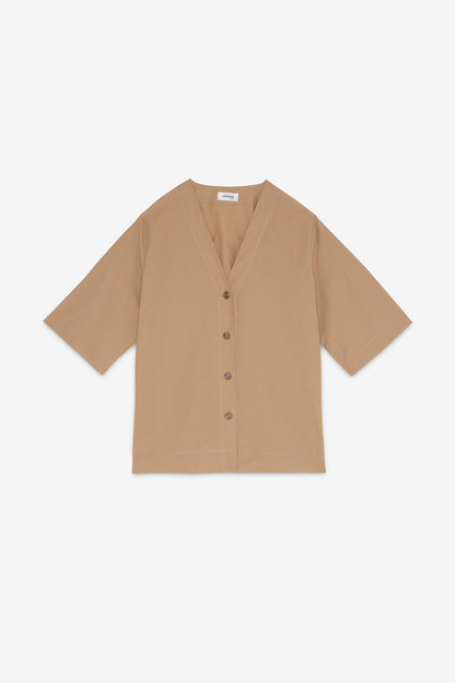 Camicia scollo v senza collo