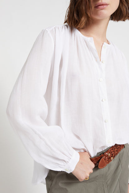 Camicia girocollo effetto lino