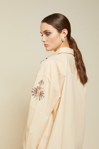 Camicia maniche lunghe applicazioni