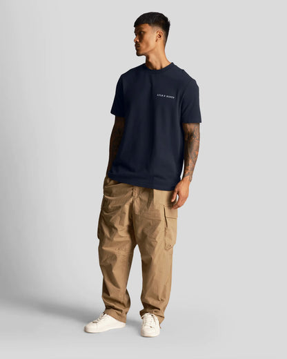 T-shirt scritta ricamata