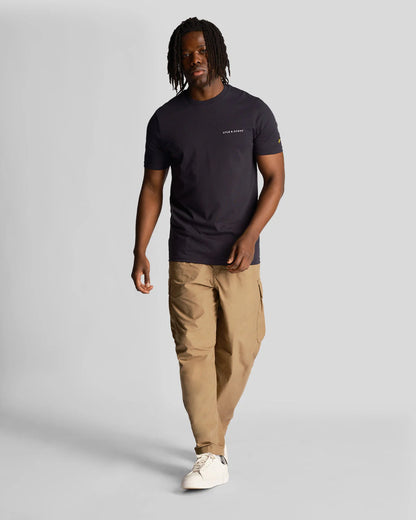 T-shirt scritta ricamata