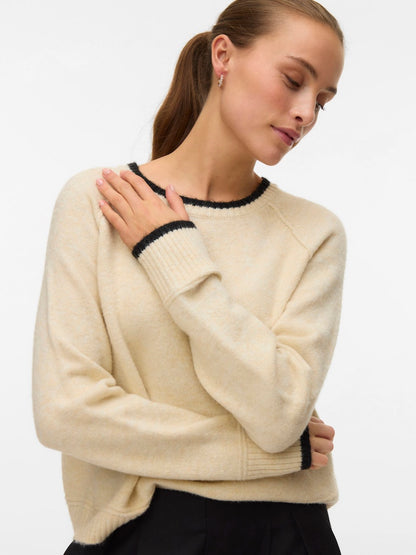 Maglia scollo profilato