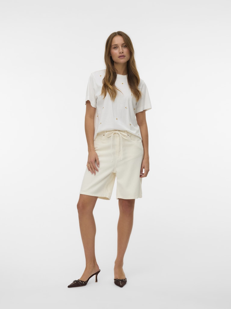 T-shirt ricamata