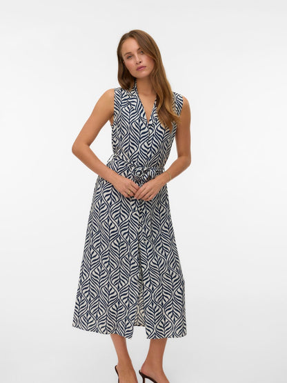 Abito smanicato fantasia