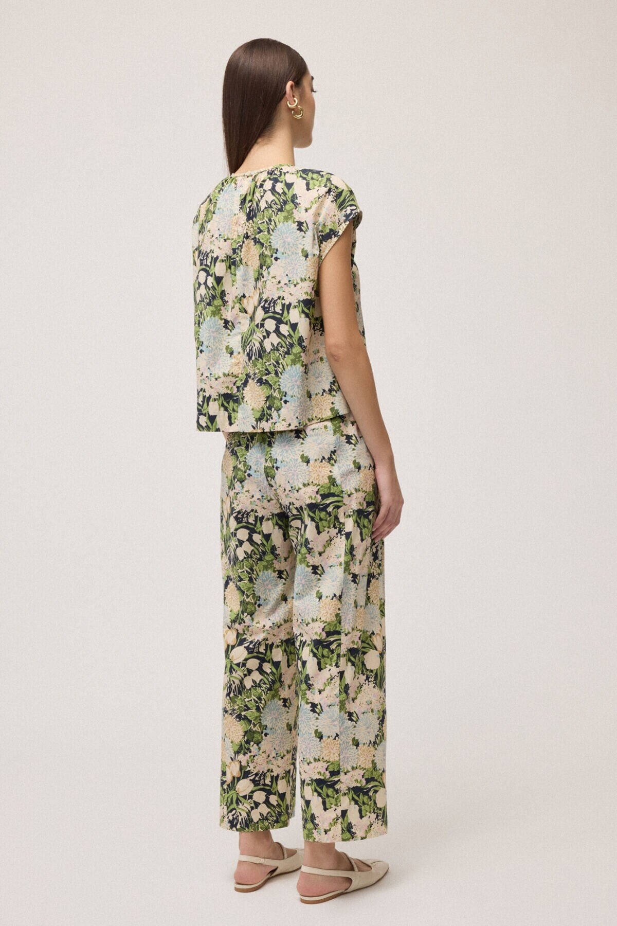 Pantaloni fantasia fiori