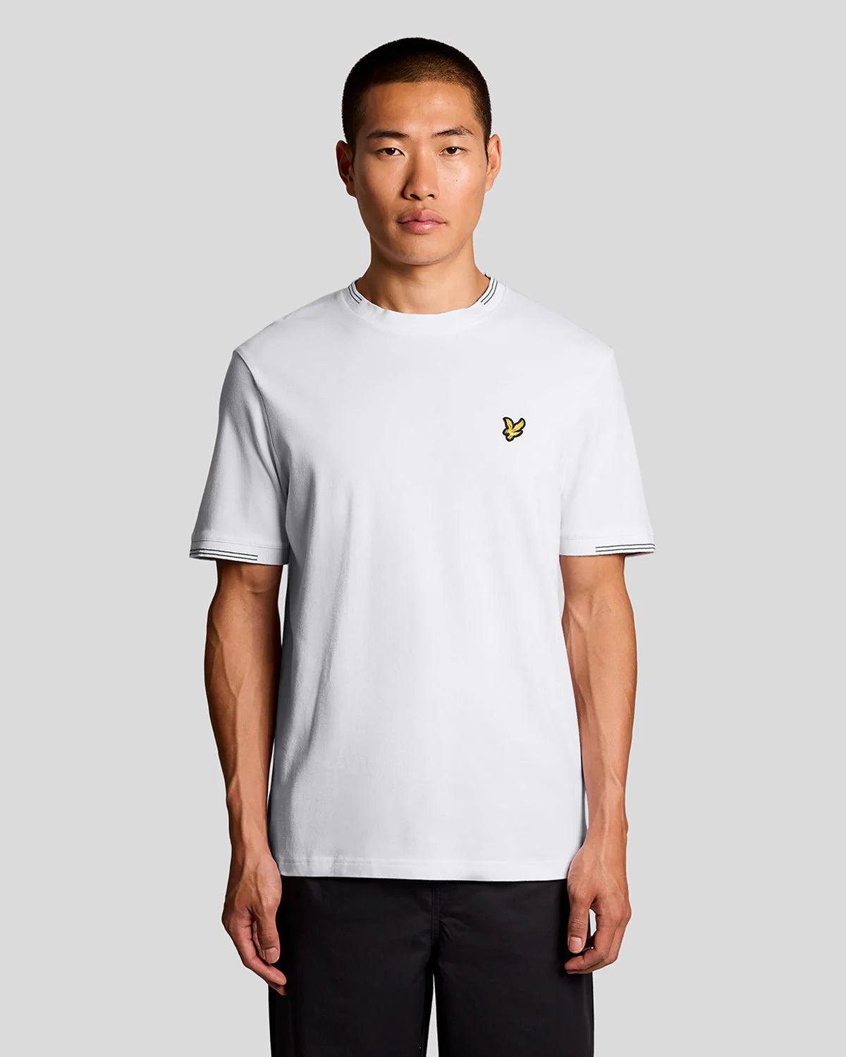 T-shirt contrasti