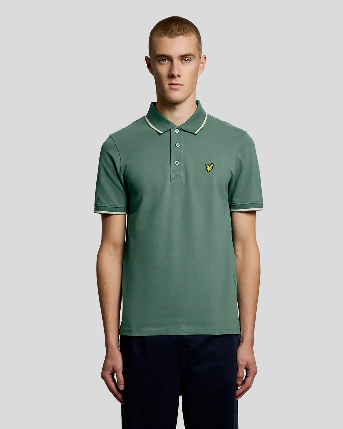 Polo contrasti