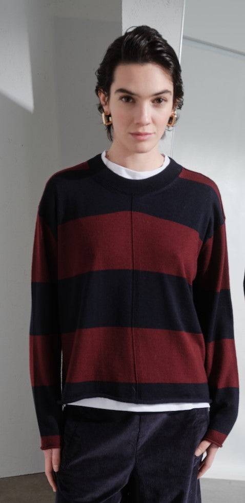 Maglia righe cuciture esterne