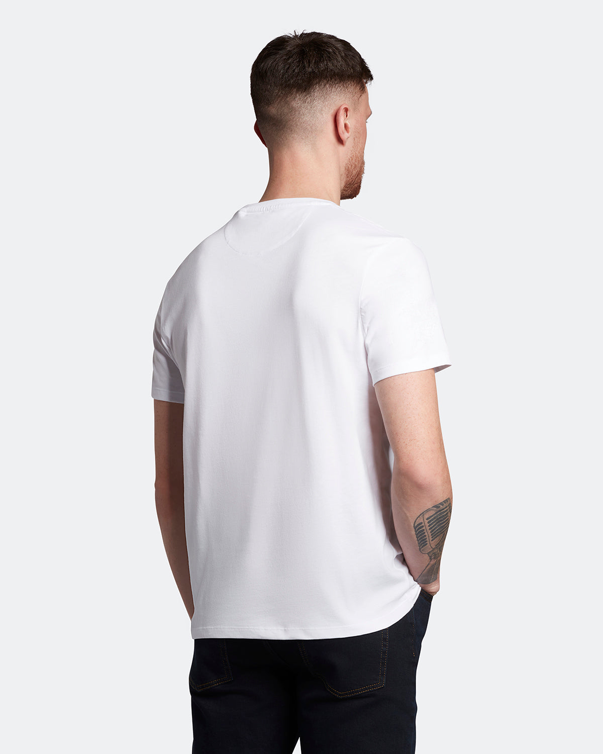 T-shirt contrast pocket