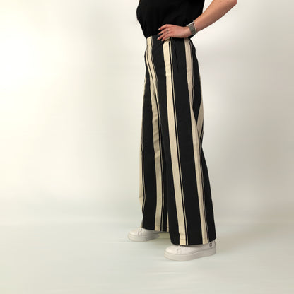 PANTALONI AMPI RIGHE